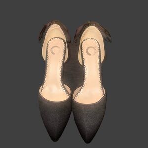 Journee Collection Black Pointed Heels